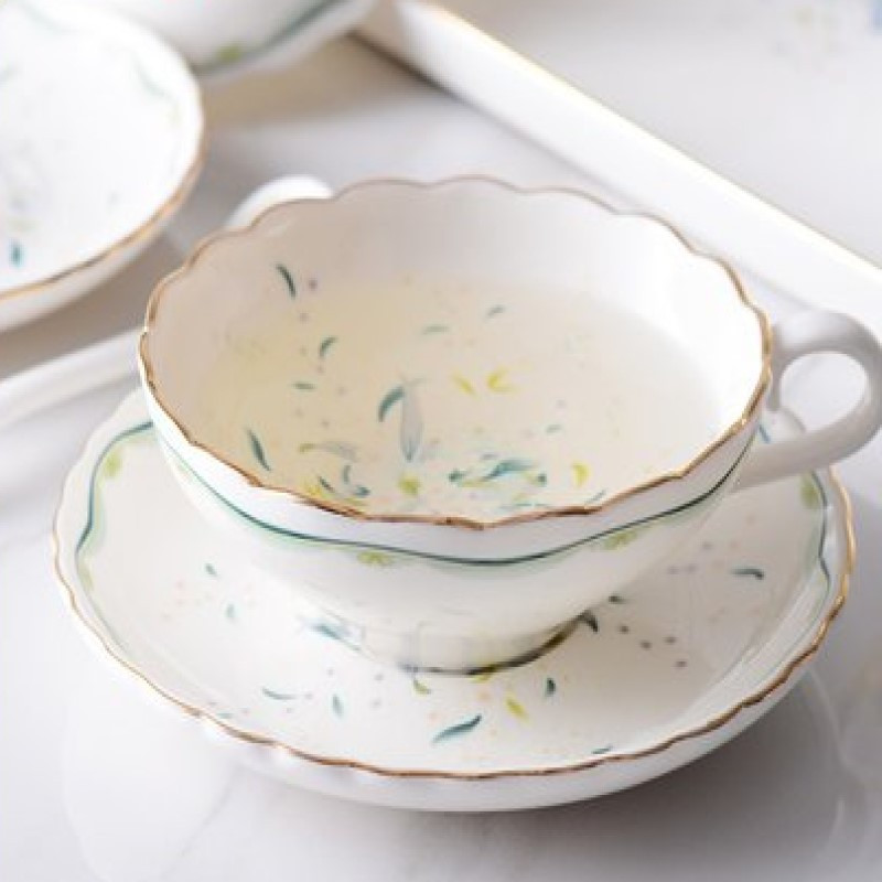 Európai kávéscsésze öltöny háztartási kerámia csésze Brit teáskészlet virág tea csésze délutáni tea csésze csésze csészealj kanállal