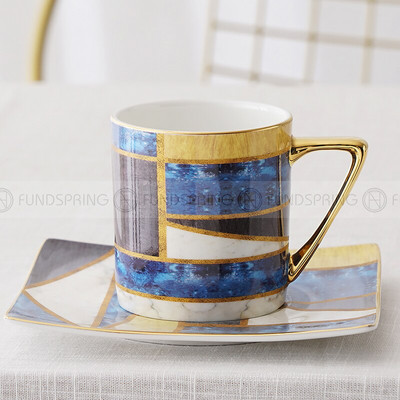 Európai stílusú könnyű luxus Bone China kávéscsésze csészealjkészlettel Kerámia teáscsésze