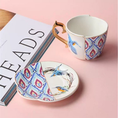 Keraminės kavos puodelio lėkštės arbatos puodelių rinkinys Kinų stiliaus kūrybinga spalva mėlyna ir balta porceliano rankena porcelianinis puodelis su dovanų dėžute