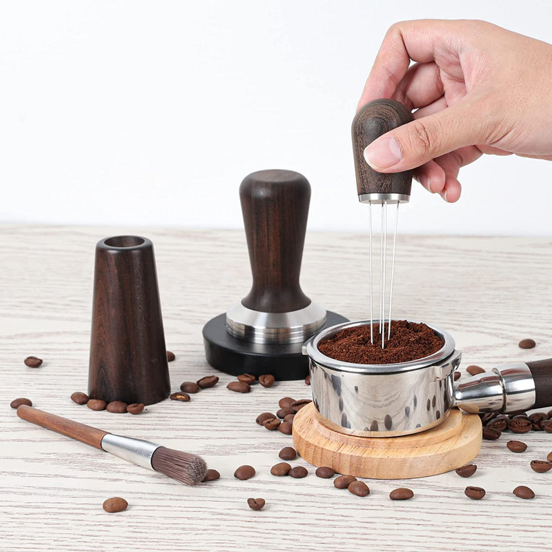 Espresso kávékeverő tű szabotázselosztó WDT szerszám tartóval Tisztítókefe fa nyél Barista kiegészítő készlet