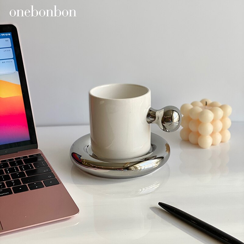 Korea porcelán sárga kávéscsésze dekoráció reggeli színes kávés csésze uzsonnatál Kreatív Taza csésze és csészealj készlet AA50BD