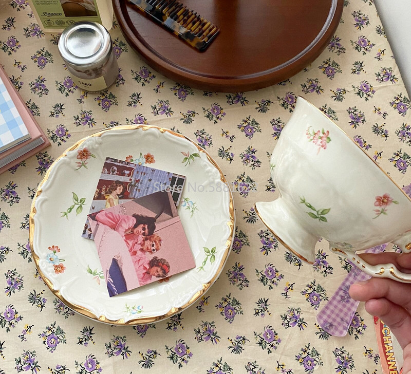 Európai kerámia teáscsésze készlet Modern egyszerű fehér kávéscsésze csészealj kis vintage porcelán virág Tazas De Cafe ivóeszköz EB50BD