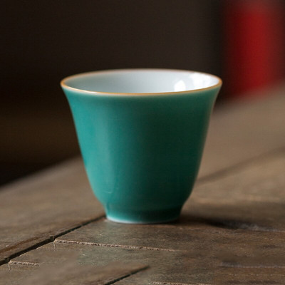 Keramičke zelene šalice za čaj od 30 ml u tradicionalnom kineskom stilu Kineski porculanski setovi šalica za čaj i tanjuriće Tirkizno zelena keramika