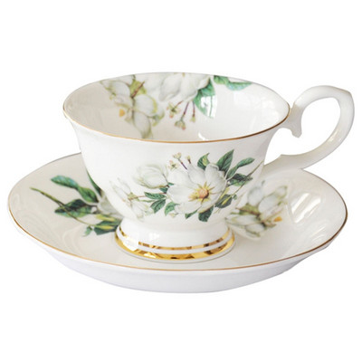 Kerámia csészék és csészealjak Klasszikus mintás Elegáns mágneses csészekészlet British Bone China délutáni teáscsészék kávéscsésze készletek