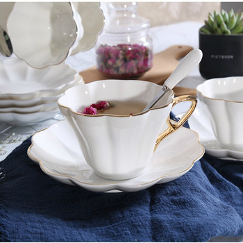Нов елегантен комплект от чаши за чай с цветя от костен Китай, комплект лъжици, 180 мл керамична чаша за чай, бял порцелан, чаша за кафе, комплект за чай, чаша за кафе, чаша за еспресо