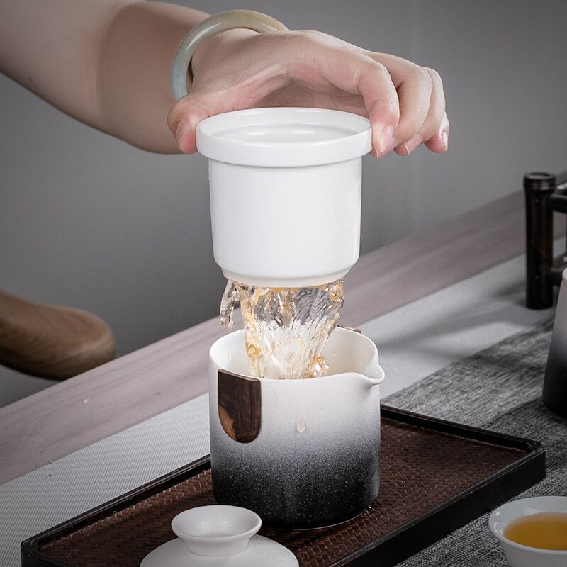 Kínai Kung Fu utazási teáskészlet Kerámia hordozható teáskanna porcelán teakészlet Gaiwan teáscsészék teaszertartás teáskészlet utazótáskával