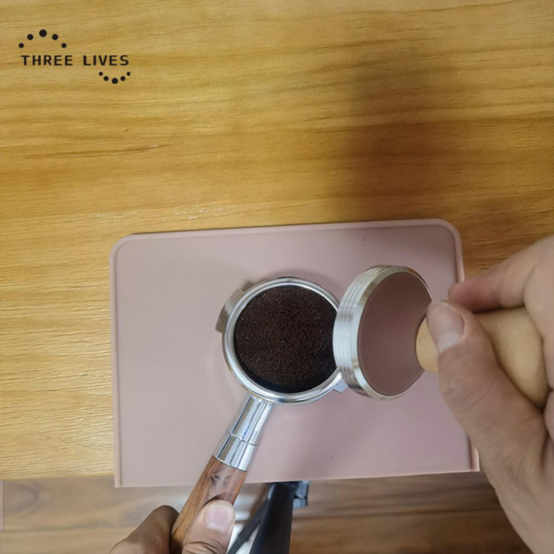 Coffee Tamper Mat csúszásmentes Élelmiszer-minőségű szilikon espresso tamper pad portafilterhez Barista Kiegészítők Konyha Bár Kávézó