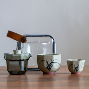 Dehua Plant Ash Ръчно рисувана керамика Комплект за чай за пътуване Преносима Една тенджера Две чаши Чаша с квадратен ръб Пътуващ комплект за чай Кунг Фу Комплект за чай