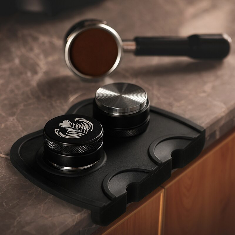 51/53/58 mm nerūdijančio plieno „Macaron“ kavos miltelių plaktukas Espreso kavos plaktukas su trimis kampiniais nuolydžiais kavos skirstytuvo priedas