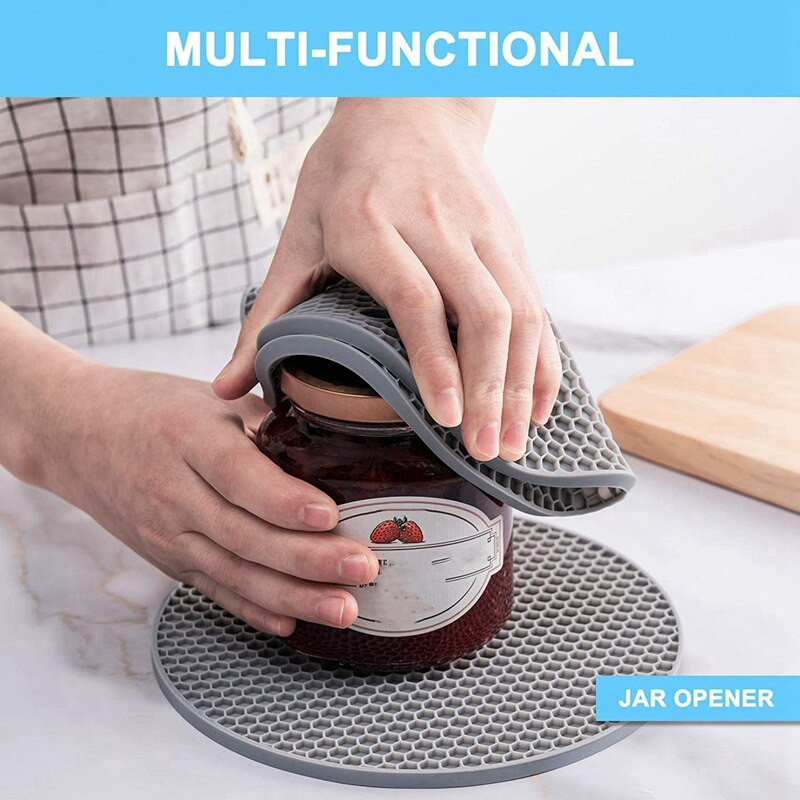 2 db rozsdamentes acél por shaker kávé- és kakaópor fedéllel és 4 db extra vastag szilikon trivet mats szürke