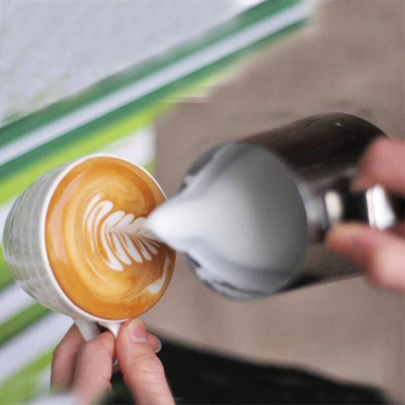 Rozsdamentes acél tejhabosító kancsó Macchiato Cappuccino Latte Arthoz, Latte Art tollal, tejhabosítóval, 350 ml
