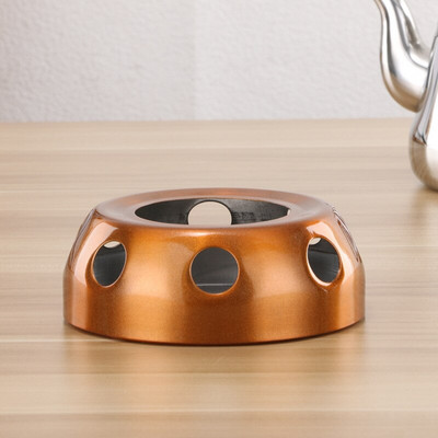 Nerūdijančio plieno alkoholinės viryklės arbatinuko pagrindas lauke, nedidelis karštas puodas, nešiojamasis praktiškas alkoholio ugnies katilo pagrindas arbatinuko padėkliukų išpardavimas