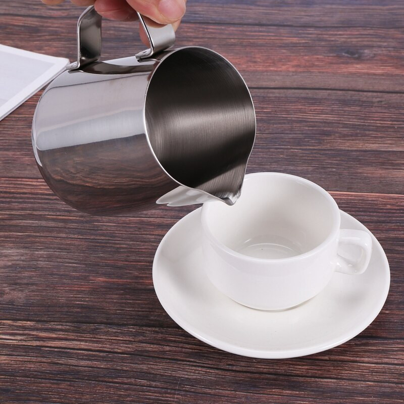 Nerūdijančio plieno pieno putų ąsotis 20Oz kavos plaktuvas Duster cukraus miltelių kakavos sietelis su kapučino kavos trafaretu