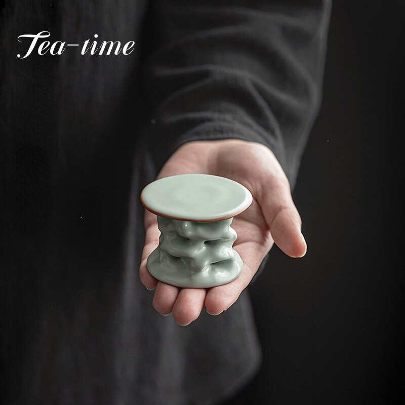 Boutique Azure Ru kemence porcelán teáskanna fedőalap Kézzel készített kerámia teáskanna fedéltartó Gaiwan fedél tartó Teaszertartás díszek