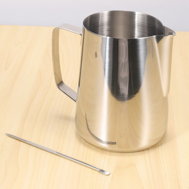 Tejkancsó, 900 ml-es kézi kávékrém Tejhabosító kancsó csésze mérőjellel és Latte Art tollal, tejeskancsó