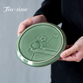 Yue Kiln Celadon Relief Tea Tray Японска керамична суха маса за приготвяне на чай Малък държач за лагери за чайник Kung Fu Tea Ceremony Аксесоари