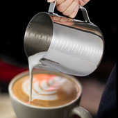 350/550/900 ml-es rozsdamentes acél mérőpohár tejhabosító eszpresszó kávé Craft cappuccino kávés tejbögrék tejhabosítók 2021