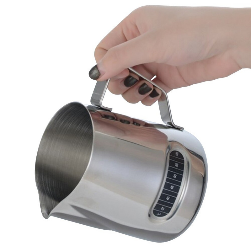 Tejhabosító kancsó beépített hőmérővel 20Oz/600Ml Rozsdamentes acél tejes kávé Barista kancsó kancsó kávétartozékok