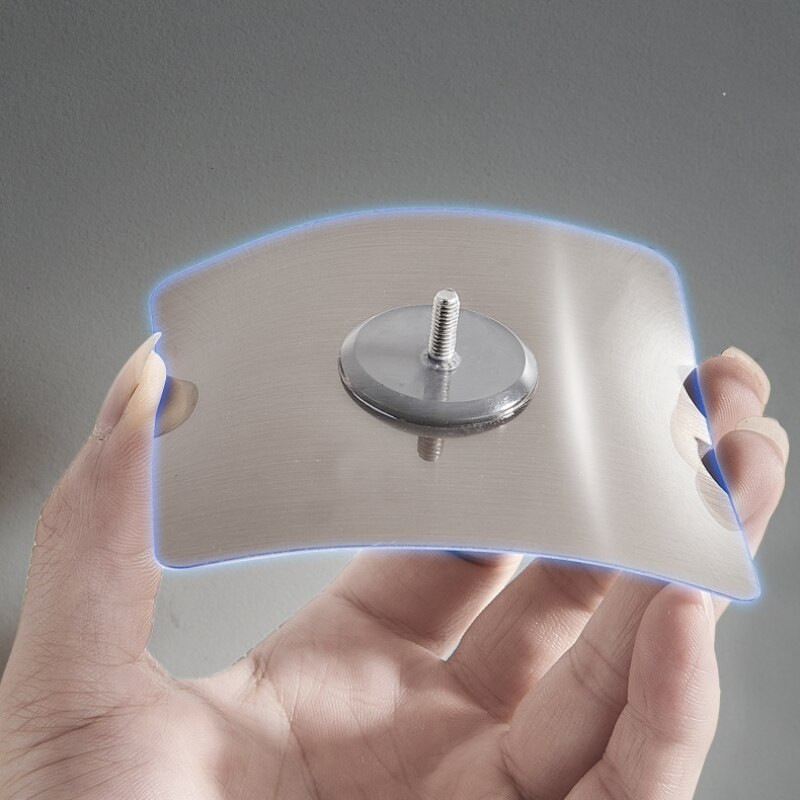 Vonios lentyna, tvirtinama prie sienos