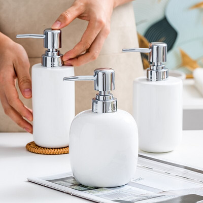 Kupaonska keramika Boca šampona za gel za tuširanje 300-450 ml Bijela keramička boca za doziranje emulzije Dozatori sapuna za ruke za kuhinju