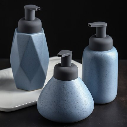 Fürdőszobakiegészítők Mousse szappanadagoló Kerámia tusfürdős palack kézi szappanos flakon Nordic Foam emulzió nyomópalack