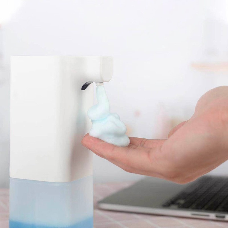 Automatinis muilo dozatorius 400ml putplasčio sieninis USB įkraunamas skysto muilo buteliuko dozatorius vonios kambario reikmenims virtuvei