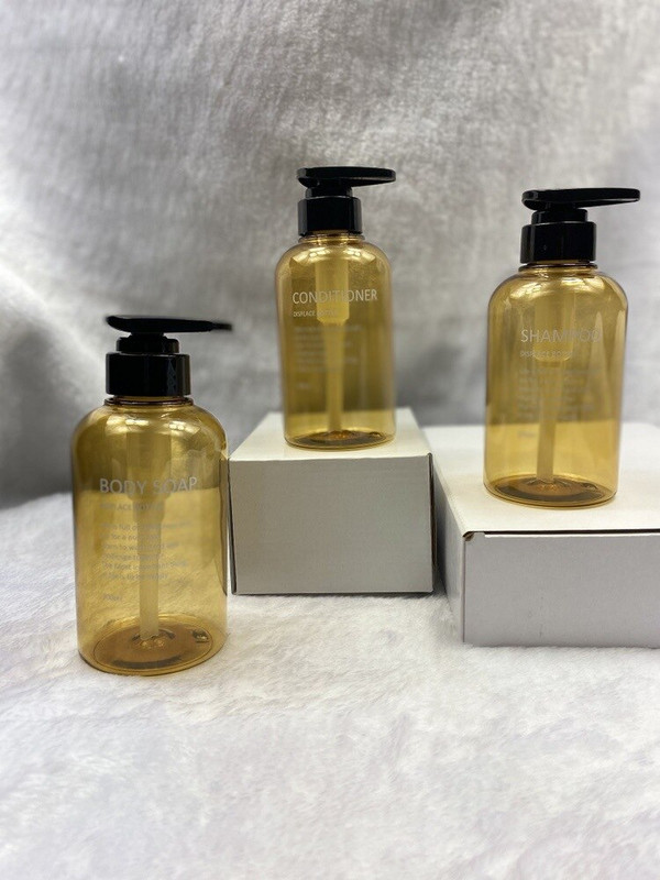 3 db-os készlet 500 ml-es hordozható szappanadagoló üres pumpás flakon újratölthető lotion sampon testápoló tartály otthoni szállodához