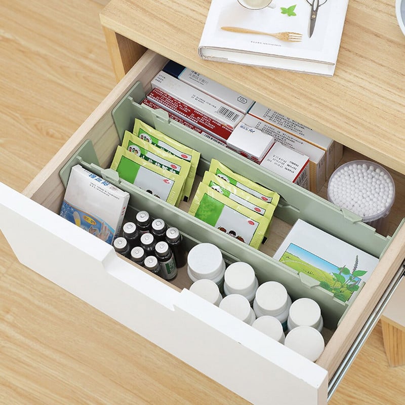 Stalčių tvarsliava Skirstytuvai Skirstytuvai Reguliuojami virtuvės Ištraukiami pertvarų skyrikliai Tinklelis Organizatoriai Stalčių spintos įdėklai