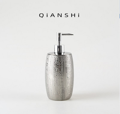Sidabrinis keraminis losjono buteliukas Rankų dezinfekavimo priemonės buteliukai Muilo dozatorius Šampūno buteliukai Dušo želė buteliukai Vonios reikmenys