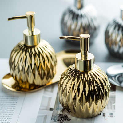 Luxus galvanizált arany szappanadagoló kerámia prés fogantyús lotion adagolóval tusfürdő sampon adagoló