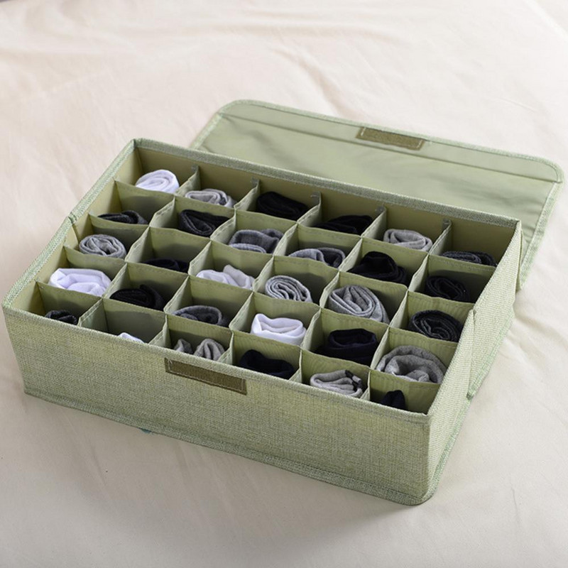 30 tinklelių Kaklaraiščiai Kojinės Apatiniai drabužiai Skirstomoji spinta.