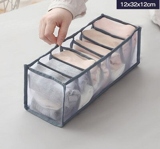 Apatiniai apatiniai Liemenėlė Organizatorius Dėžutė Stalčius Spinta Organizatoriai Skirstomieji Dėžės apatiniams Šalikai Kojinės Liemenėlės stalčius Plaunama