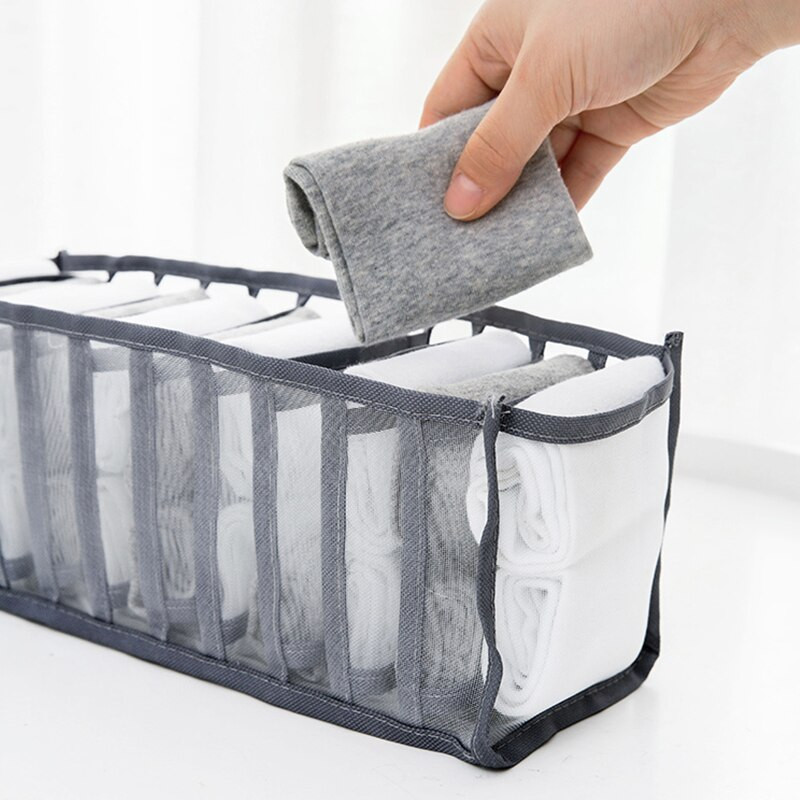 Apatiniai apatiniai Liemenėlė Organizatorius Dėžutė Stalčius Spinta Organizatoriai Skirstomieji Dėžės apatiniams Šalikai Kojinės Liemenėlės stalčius Plaunama