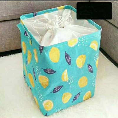 Šiuolaikiniai paprasti lininiai medvilniniai drabužiai, šiukšlės, žaislų laikymo dėžutė, purvini drabužiai, antklodė, atspari dulkėms.