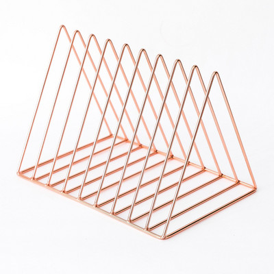 Fém könyvtároló állványok Nordic Heart House formájú könyvtartó Nem összecsukható polc Magazin irattartó irattartó Irodaszervező