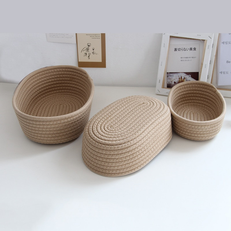 Кошница за съхранение Кутия за съхранение Настолен компютър Разни вещи Кошница за съхранение Козметика Снек Веранда Ръчно тъкана кошница за съхранение от памучен конец Подарък