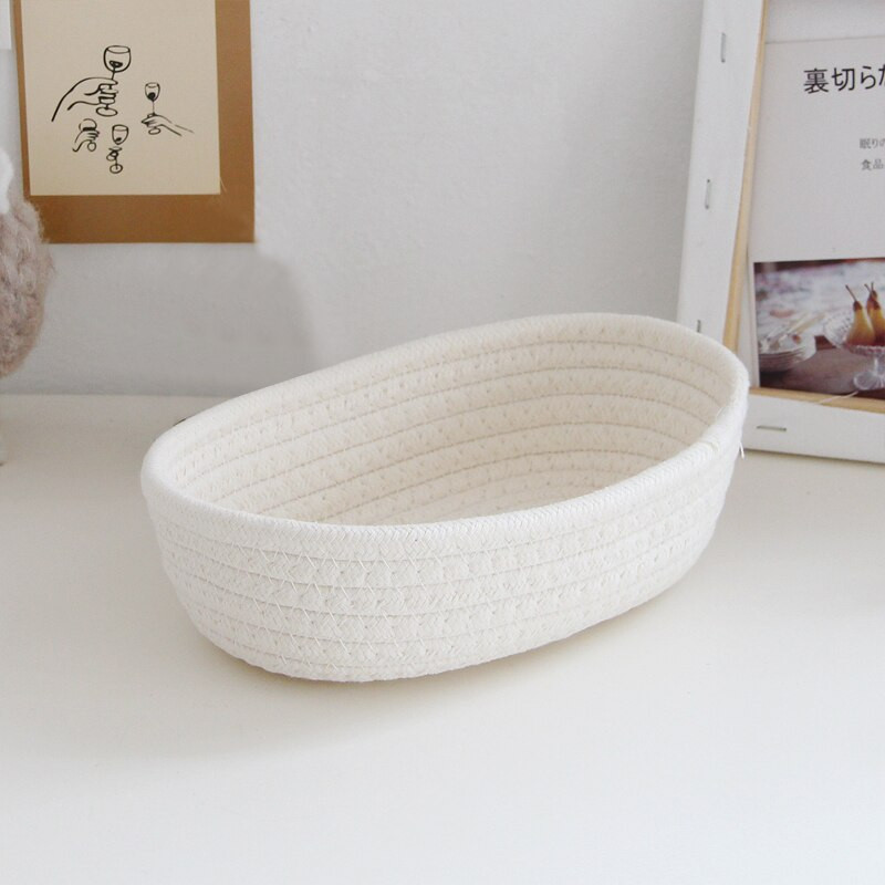 Кошница за съхранение Кутия за съхранение Настолен компютър Разни вещи Кошница за съхранение Козметика Снек Веранда Ръчно тъкана кошница за съхранение от памучен конец Подарък