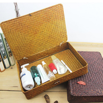 WHISM Ратанови плетени кутии за съхранение Ръчно изработен контейнер за съхранение Кутия за съхранение на бижута Органайзер за козметика с капак Тъкан калъф от морска трева