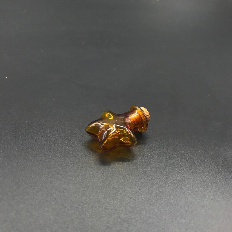 Comerț cu ridicata Mini sticle de sticlă de 9 culori în formă de stea Sticle drăguțe cu sticle de plută Cadou Borcane mici DIY Fiola Pandantiv Decor de cadou 10 buc