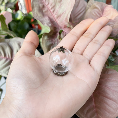 10X 25x15 mm-es üreges üveggömb alapsapkával üveg fiola függő barkácsüveg palack kupola fedél nyaklánc kulcstartó bűvész dekoráció