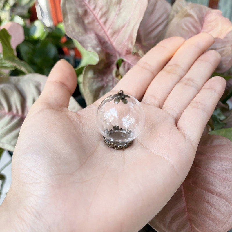10X 25x15 mm-es üreges üveggömb alapsapkával üveg fiola függő barkácsüveg palack kupola fedél nyaklánc kulcstartó bűvész dekoráció