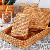Kézzel szőtt rattan tárolókosár Négyzetes fonott tálca piknikkosár kenyér Étel tányér Gyümölcs torta Vegyes doboz Konyhai dekoráció