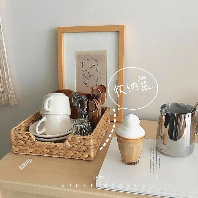 Coș de depozitare din zambile țesute cu paie naturală Container de birou pătrat țesut manual Cutie pentru articole de masă pentru uz casnic