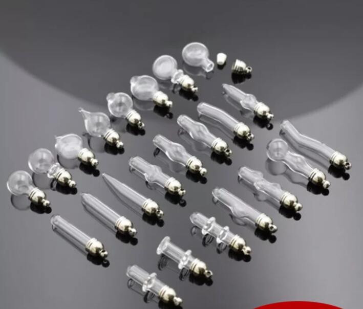 10db Mix alakú üveg fiola medál arany/ezüst kupak üveg medál kívánság üveg palack medál nyaklánc medál neve rizses üvegeken