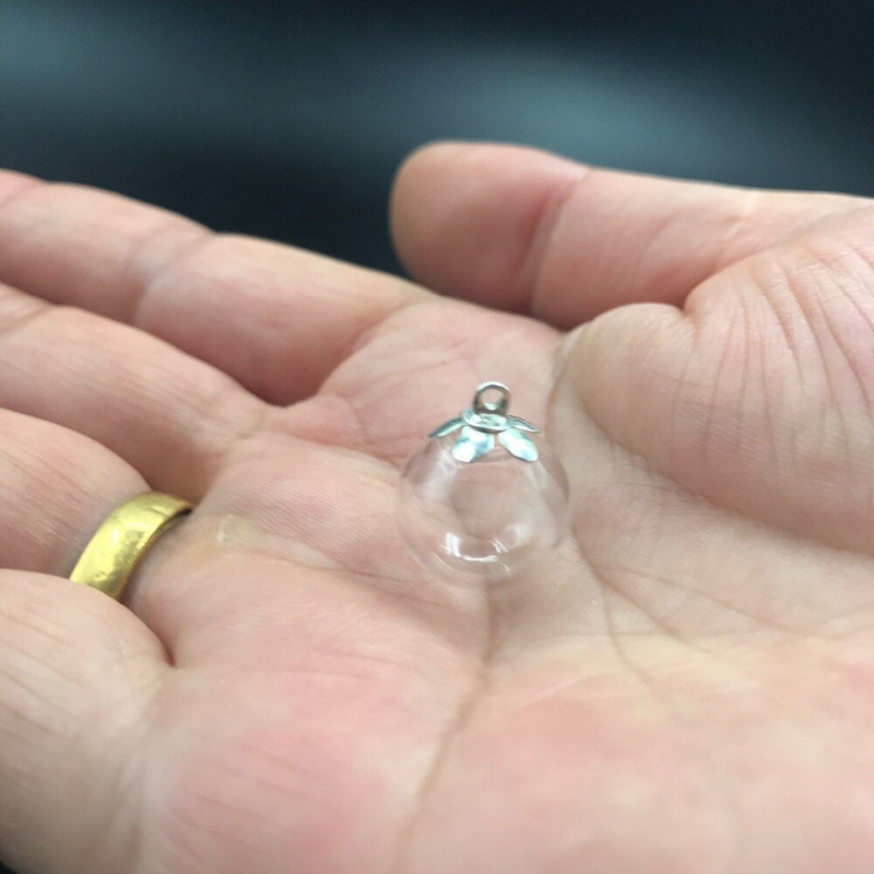 5db 12mm-es Mini Globe Glass wish Bottle Fiola medálok kupakkal Round Ball Glass Bubble Wish Medál divatos nyaklánc kiegészítő