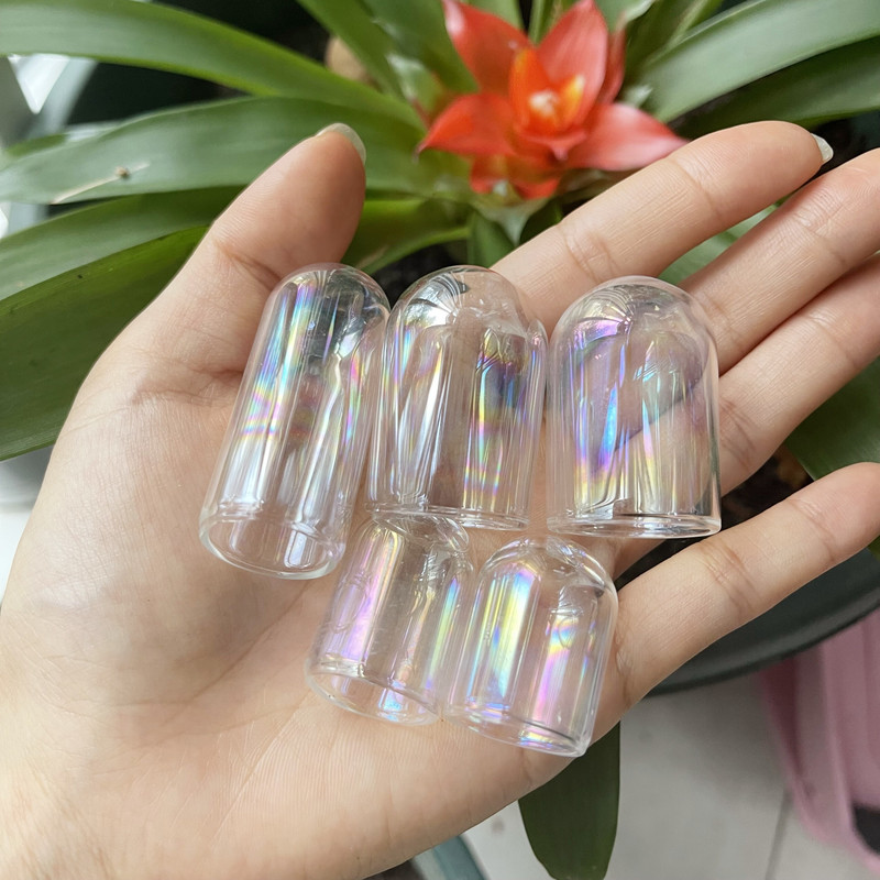 10X Rainbow mini cső csengő tégelyek üveggömb buborék fedő domediy üveg kívánságüveg fiola medál nyaklánc dekor babaház játék
