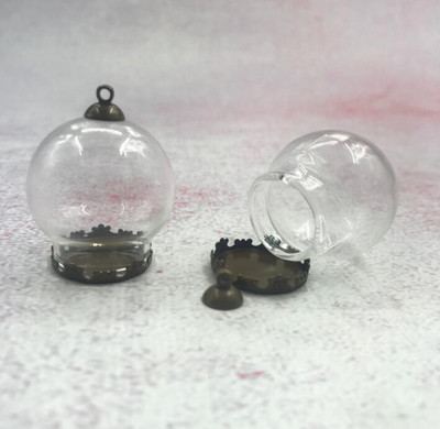 5db/tétel 30x20m Kerek gömbölyű üveggömb bronz/ezüst/arany színű virágalappal és kupakkal üveg fiola palack kupola medál dekorral