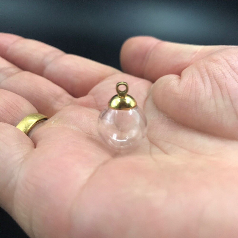5db 12mm átlátszó kerek üveg fém arany kupak üveggolyós fiola medál Mini Wishing Bottle Glass BOTTLE parfümolajos flakon dekor
