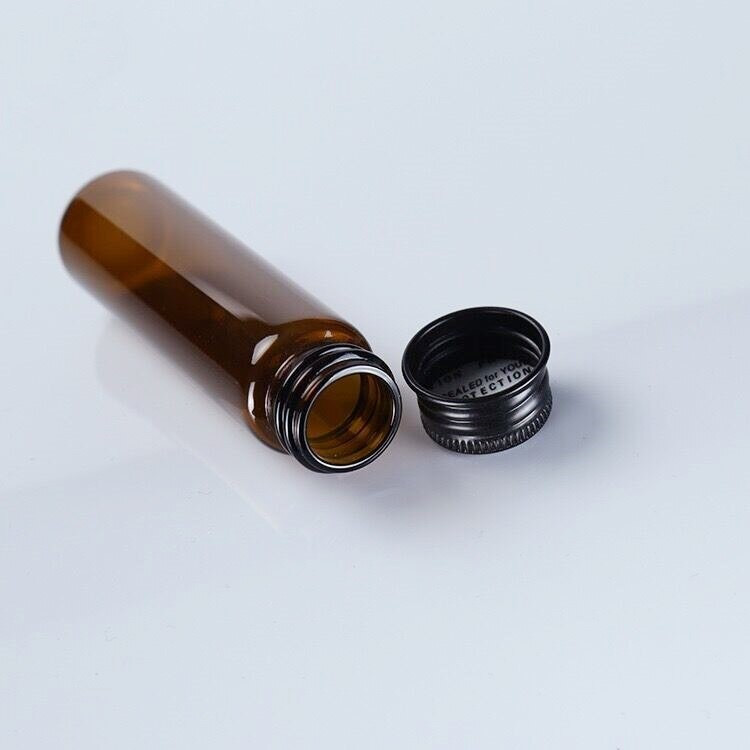 5 vnt / siunta 5 ml 8 ml 10 ml 14 ml 16 ml 20 ml rudo stiklo buteliukai juodi užsukami kamšteliai tušti stiklainiai Buteliukas Candy Vanilla Pill maisto kvepalų buteliukas