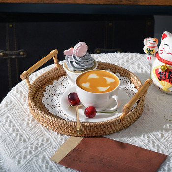 Ратанова ръчно тъкана кръгла тава Скандинавски стил Ратанова тъкан Съхранение на закуската Напитка Печене на плодове Кафе Мебели Кръгли тави Чай